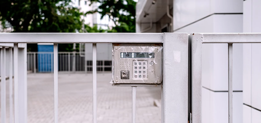 Gate Locks For Metal Gates in Romeoville, Illinois