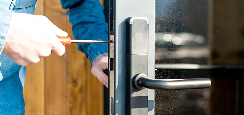 Aluminium Door Lock Replacement in Romeoville, Illinois