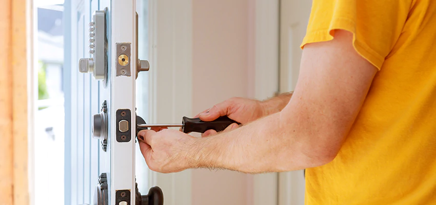 Eviction Locksmith For Key Fob Replacement Services in Romeoville, IL