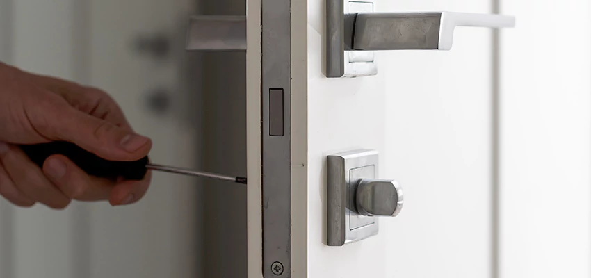 Key Programming Locksmith Open Now in Romeoville, Illinois